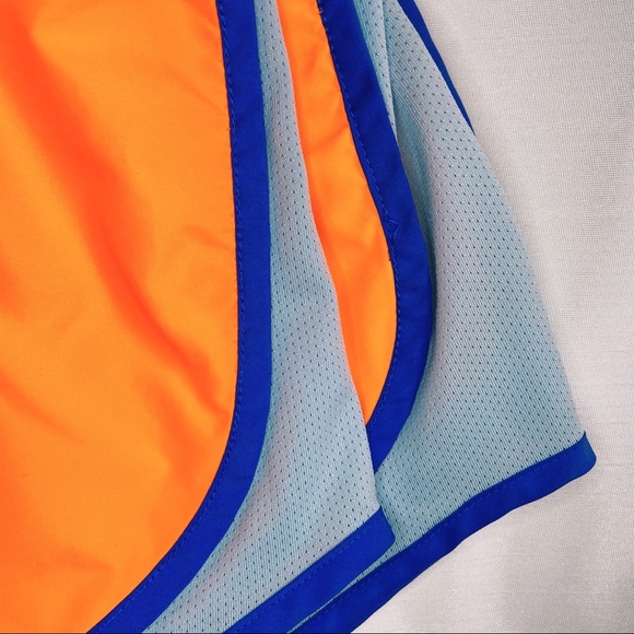 ♡ Nike Dri-Fit Shorts ♡ - Picture 3 of 4